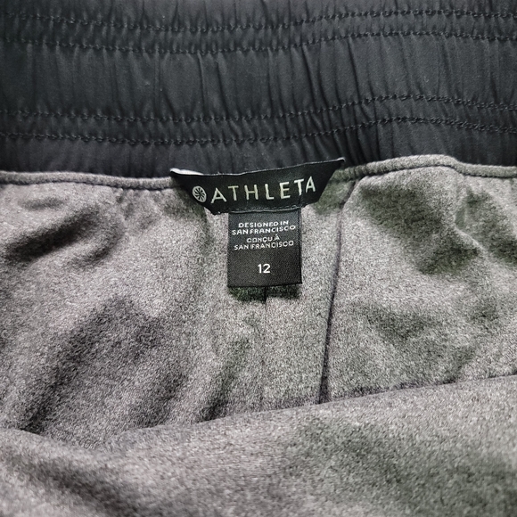 Athleta Brooklyn Women’s 12 Black Fleece Lined Jogger Sweatpants Zip Pockets - Picture 4 of 9